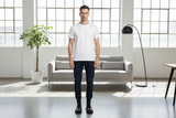 Packungsseite mit Detailaufnahmen des Leders