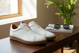 Seitliche Ansicht der Sneakers mit Kauchuk-Rubber-Laufsohle – robustes Profil für Alltag