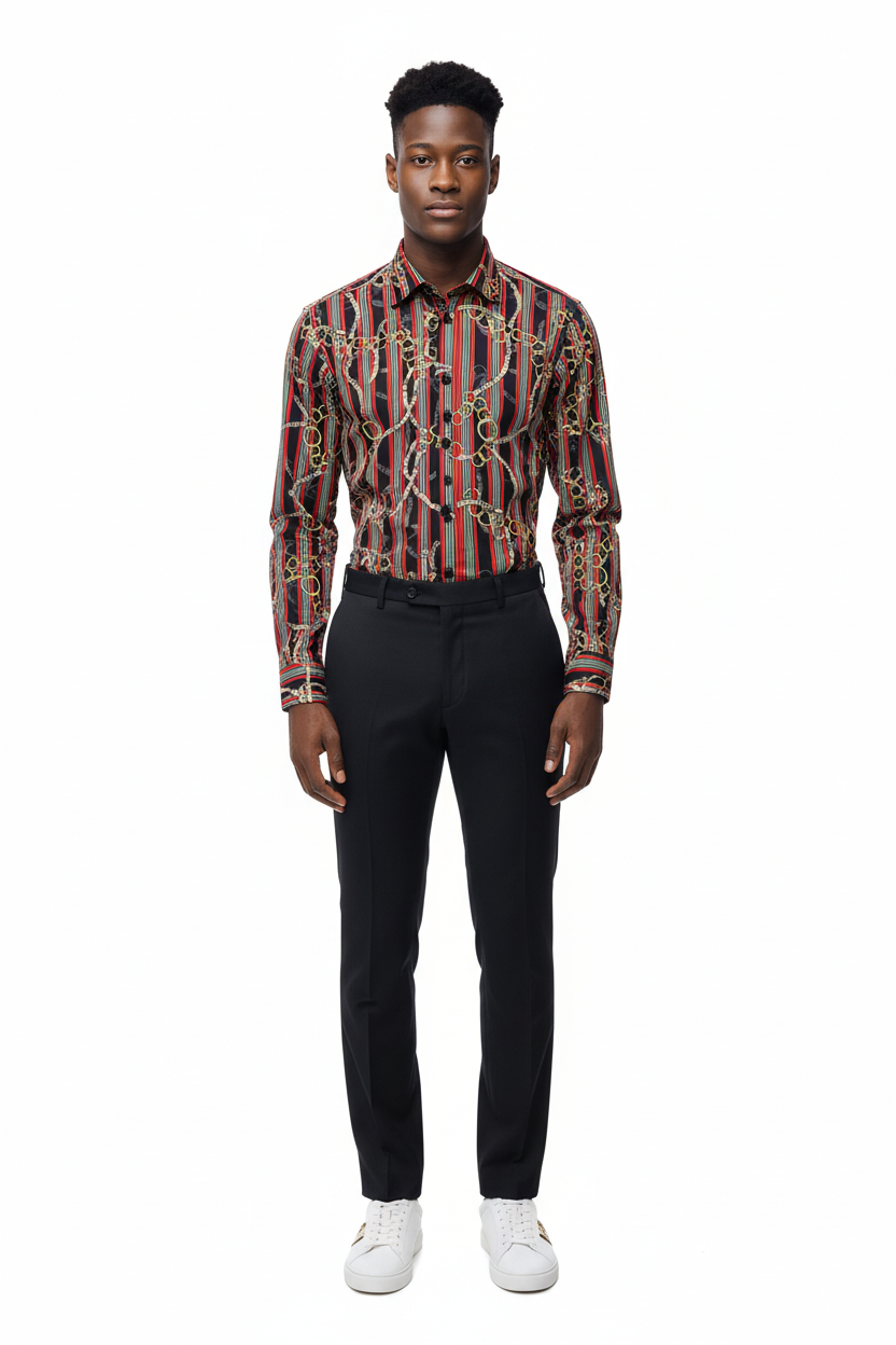 Chemise slim fit pliée avec étiquette d'entretien visible, indiquant une matière 100 % satin de coton.