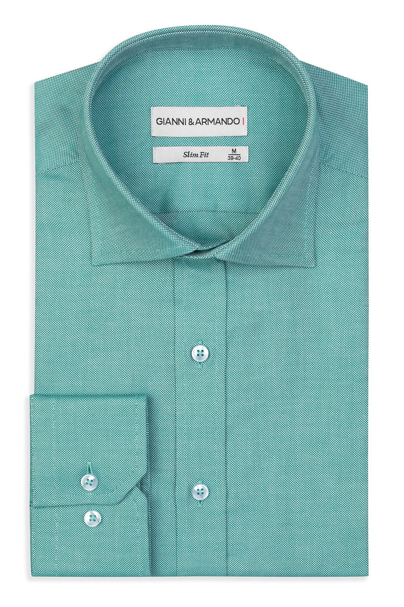 Detailaufnahme des Slim Fit Business Hemds in Grün mit feiner Kent-Kragenstruktur.