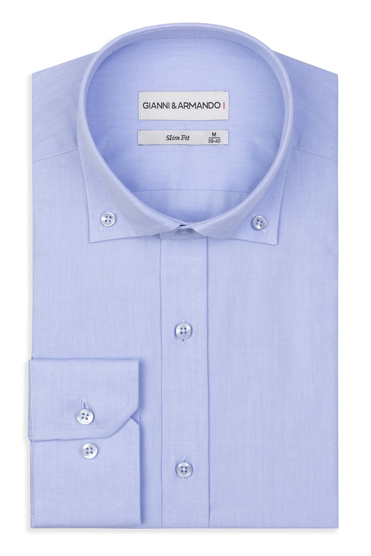 Vorderansicht des Slim Fit Button-down Hemdes in eisblau aus dicht gewebtem Gabardine-Stoff