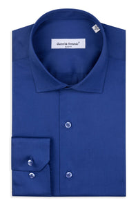 Slim Fit Original Business Hemd in Indigo blau unifarben 100 % Satinierte Baumwolle.