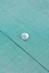 Vollansicht des Slim Fit Hemds mit langem Ärmel, ideal für formelle und geschäftliche Anlässe.