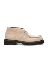 Seitliche Ansicht der Wildleder Schnürboots Beige mit klarer EVA‑Sohle und 4,5 cm Absatz
