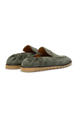 Loafer in Olive Grün, Nahaufnahme des Innenmaterials aus echtem Leder