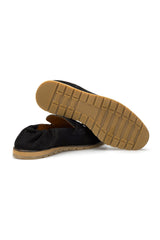 Rückansicht des Loafers mit markanter Schlüpfer‑Schuhspitze