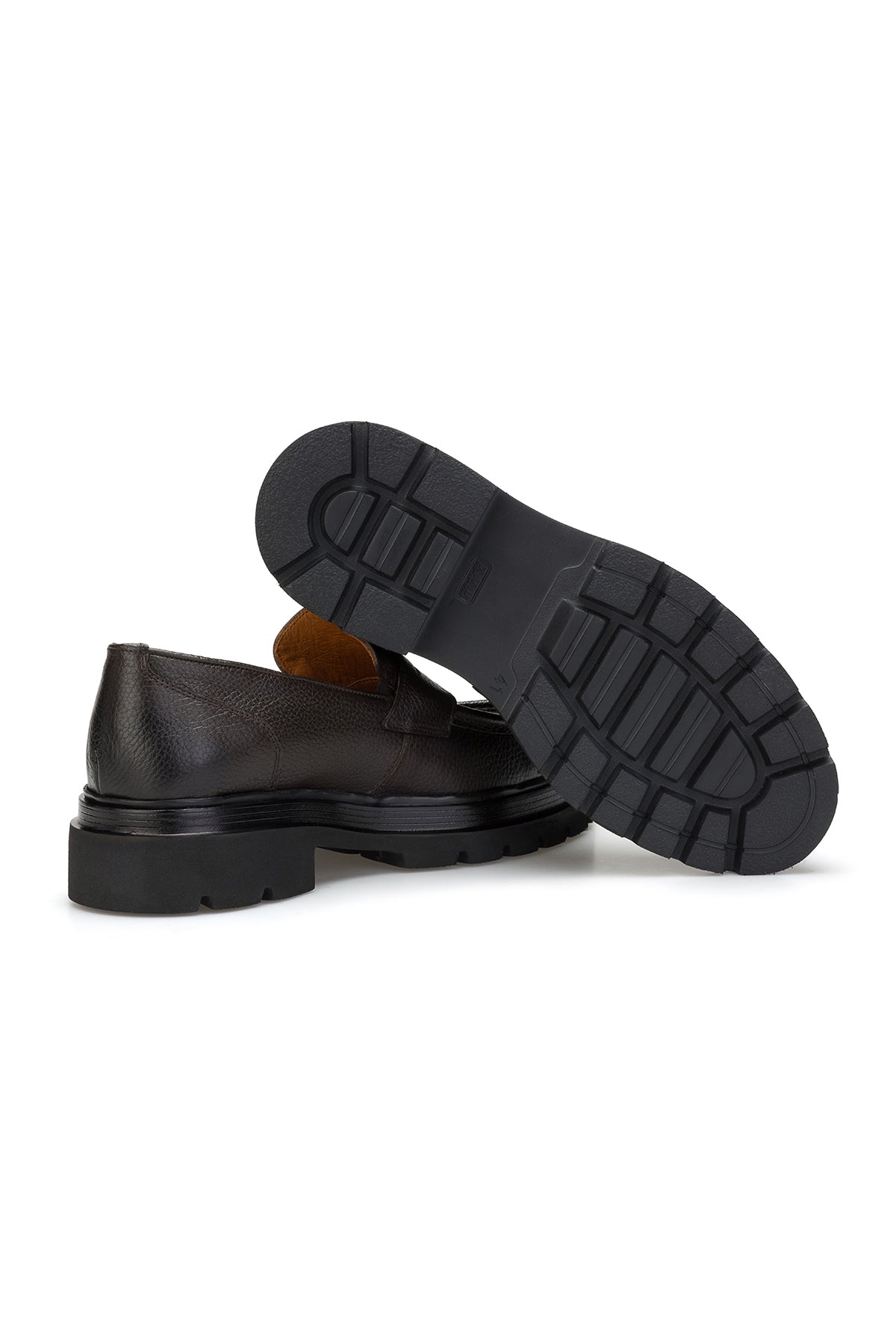 Rückansicht mit Schlüpferverschluss der handgefertigten Casual Schuhe