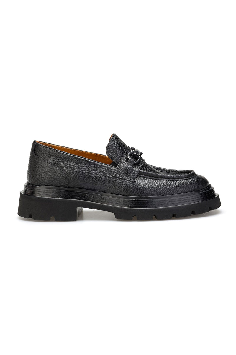 Seitliche Ansicht der schwarzen Gianni & Armando Casual Schuhe mit runder Schuhspitze