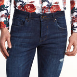 Rückansicht der Navy Blue Jeans mit klassischem 5-Pocket-Design