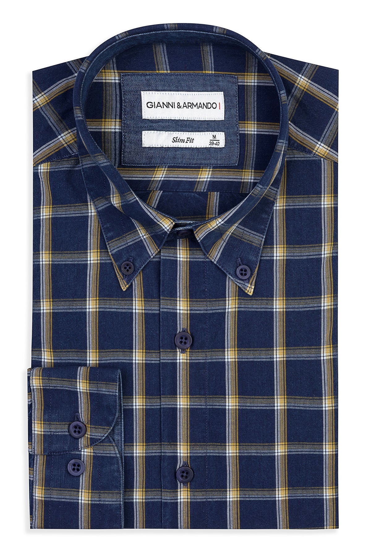 Vorderansicht des Slim Fit Karohemdens mit Kent-Kragen aus 100 % Baumwolle