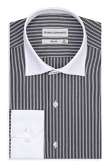 Slim-Fit Business Hemd mit Schwarz Streifen, kontrastierendem weissen Kragen und Manschetten.