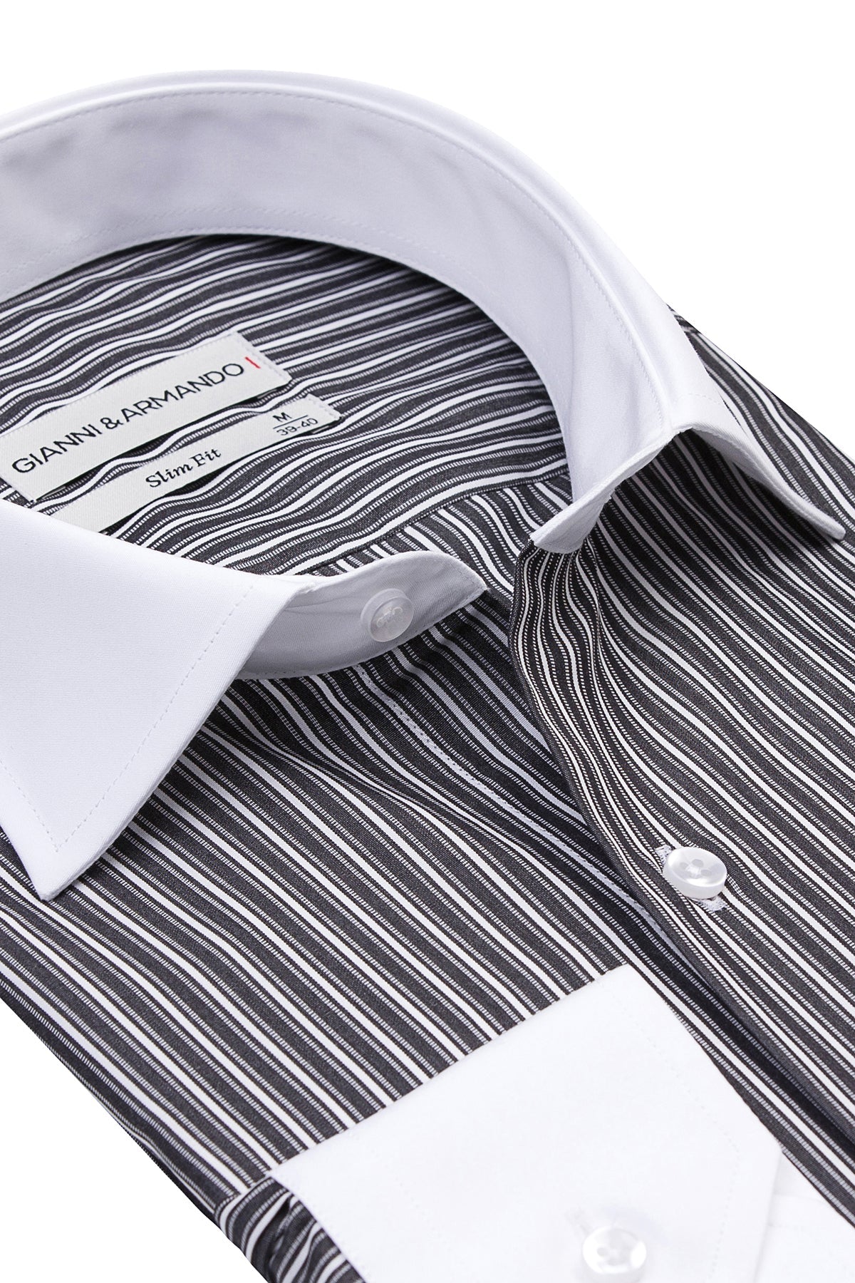 Vue latérale de la chemise Slim Fit avec fines rayures noir et blanc et col blanc contrastant