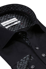 Rückansicht des Slim Fit Hemdes mit markantem Kent-Kragen und sauberem Schnitt.