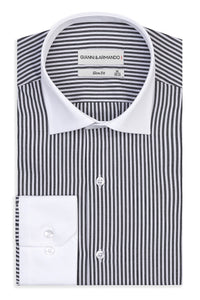 Slim-Fit Business Hemd mit Schwarz Streifen, kontrastierendem weissen Kragen und Manschetten.
