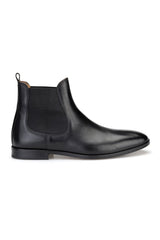 Seitliche Ansicht des handgefertigten schwarzen Leder-Chelsea-Boots