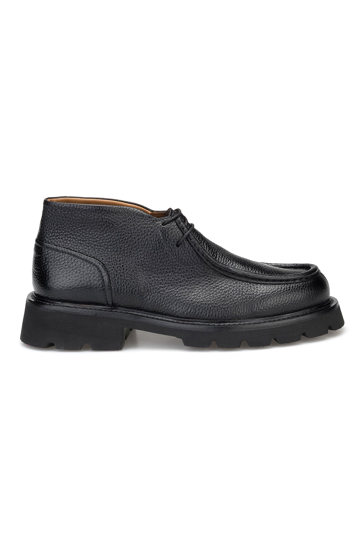 Seitliche Ansicht der eleganten Flotter Leder Schnürboots in Schwarz