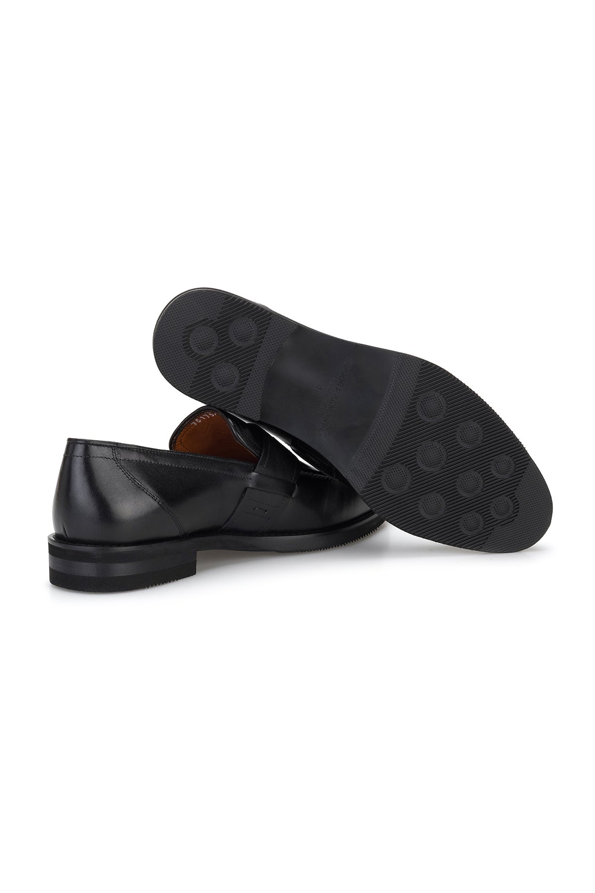 Verpackung des handgefertigten Loafers, zeigt das Gianni & Armando Logo