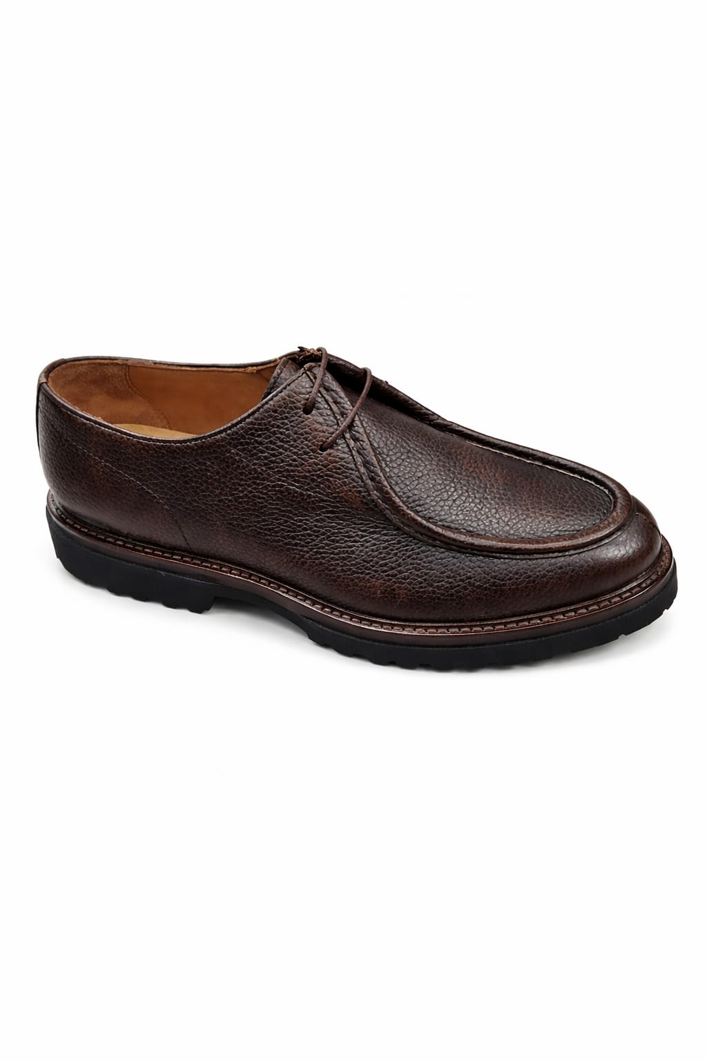 Vue latérale des chaussures décontractées marron antique, avec un focus sur la hauteur de talon de 4,5 cm