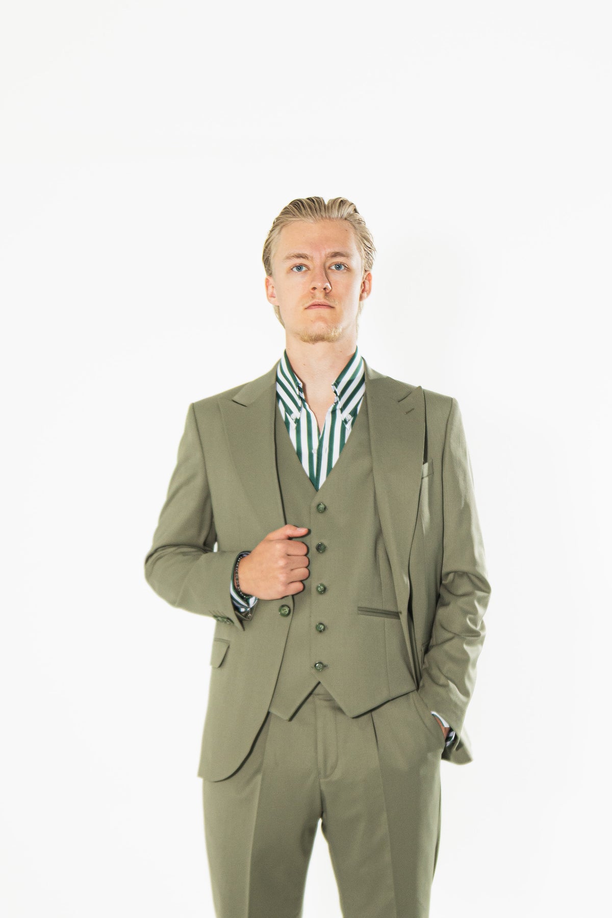 Gianni & Armando Slim Fit Herrenanzug aus Wolle mit Spitzrevers Khaki