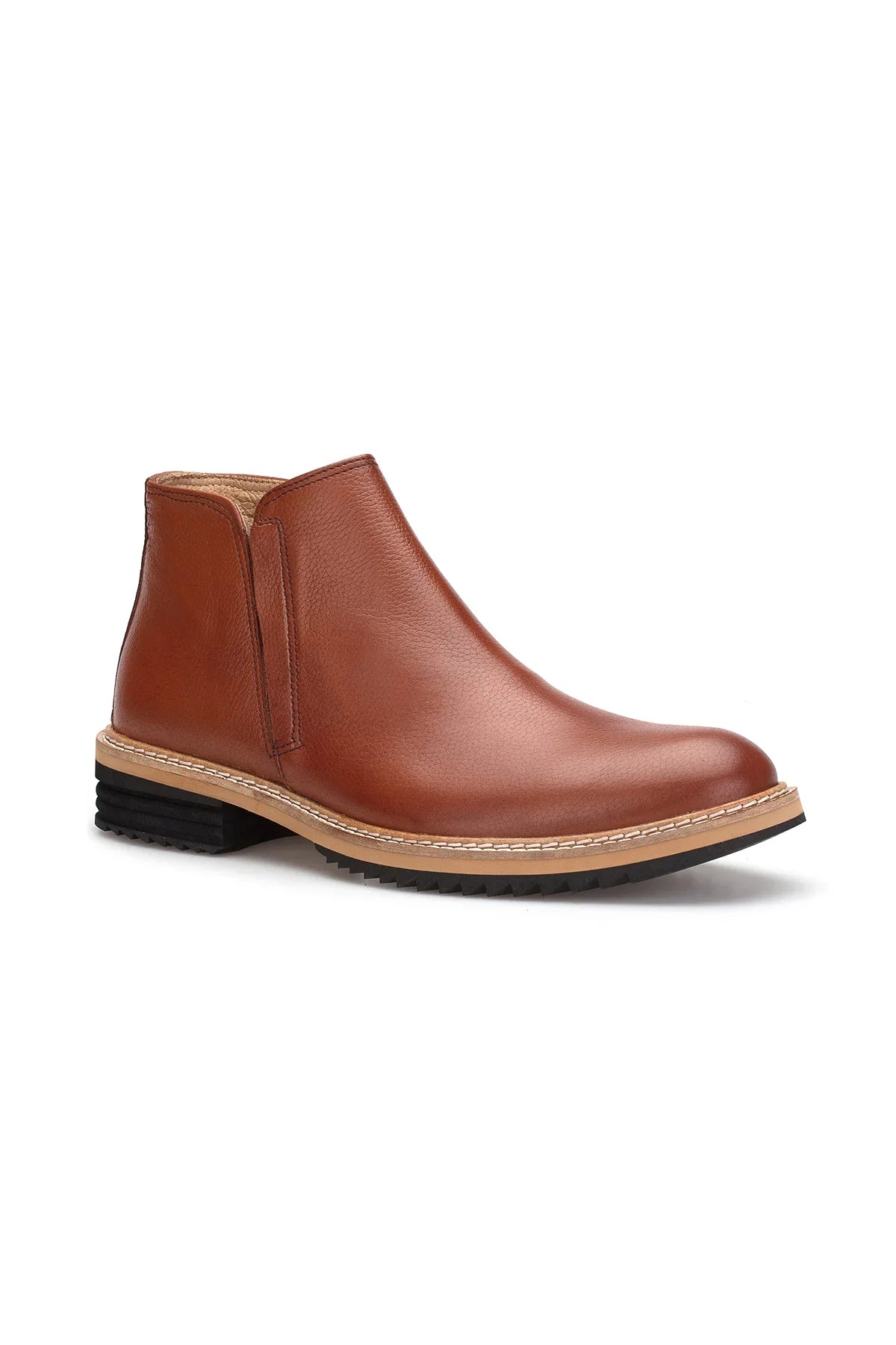 Seitliche Ansicht der Lederstiefel Camel Herren, zeigt die runde Schuhspitze und die robuste Lederdecksohle.