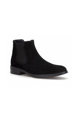 Nahaufnahme des Innenmaterials aus Leder in den Wildleder Chelsea Boots